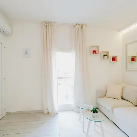 51 White Appartamento